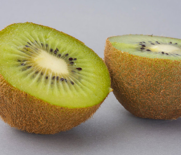 Dehner Kiwi 'Hayward', weiblich