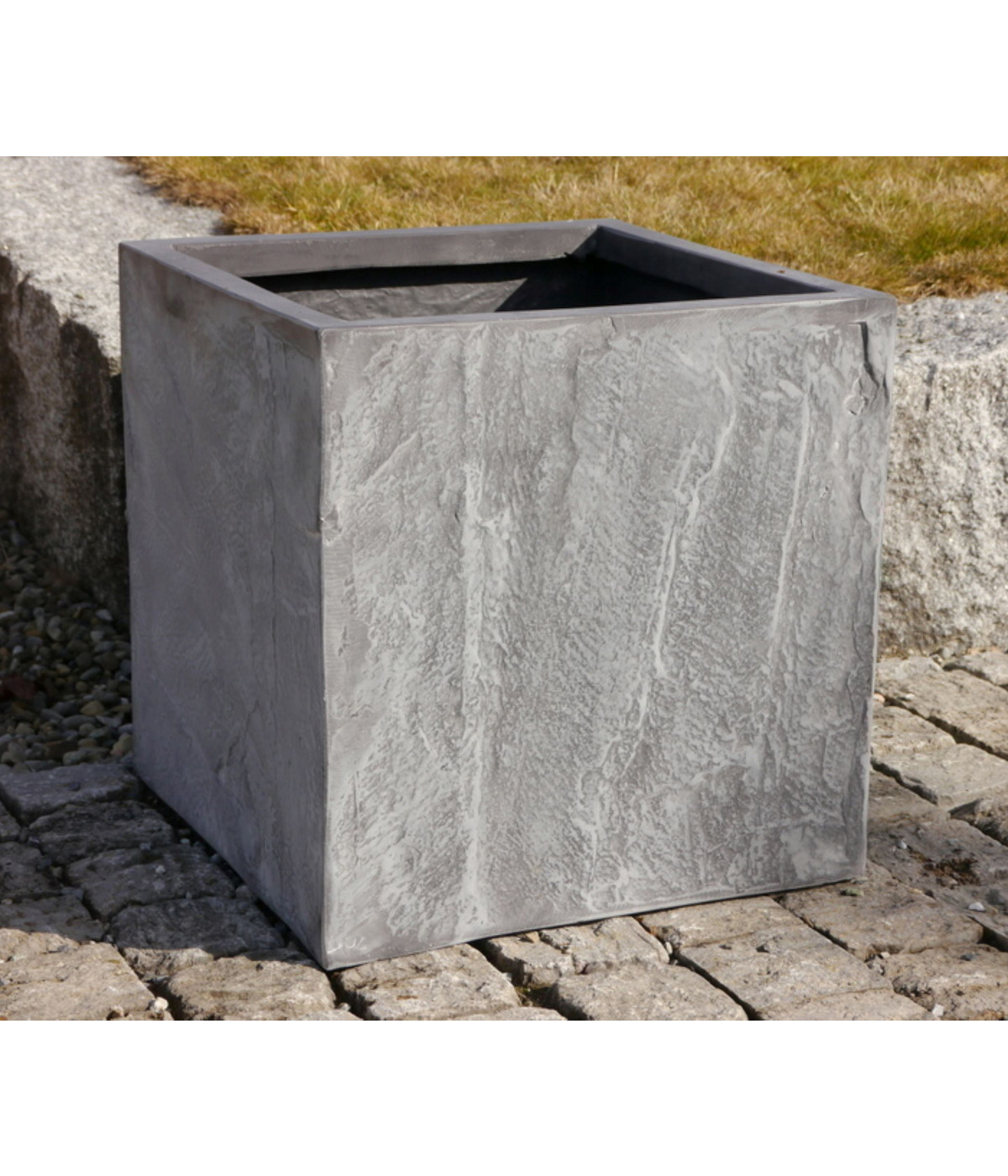 Eastwest FiberglasPflanzkübel Rocks, quadratisch, grau Dehner